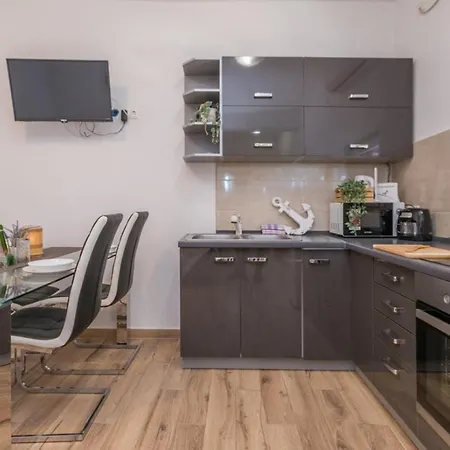 Ema With Pool Weißenburg